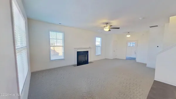 $2,075 | 1122 Carteret Mnr Drive, Jacksonville, NC 28546