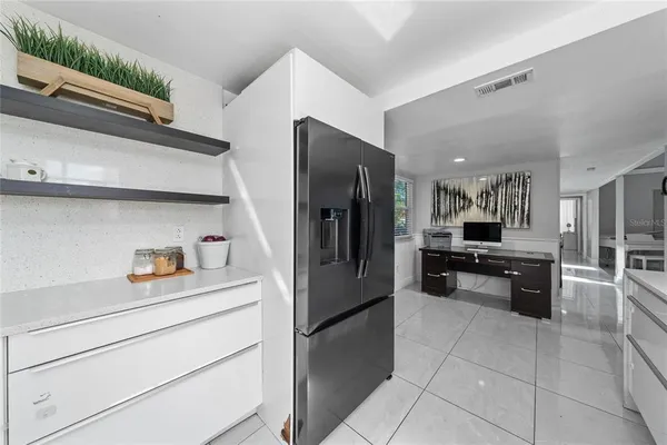 $495,000 | 211 South Shadow Bay Drive, Orlando, FL 32825