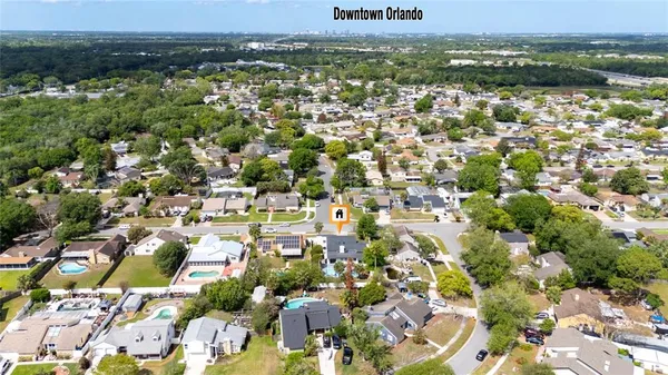 $495,000 | 211 South Shadow Bay Drive, Orlando, FL 32825