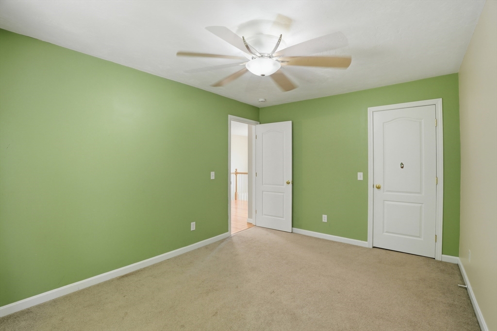 20 Duluth Street Worcester, MA 01604 - Photo 30 of 39