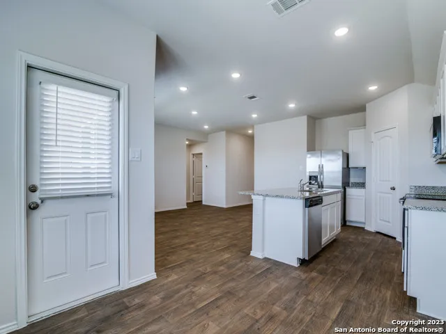 $1,850 | 109 Gather, Seguin, TX 78155