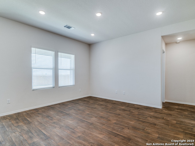 109 Gather Seguin, TX 78155 - Photo 12 of 26