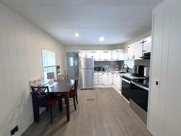$129,000 | 614 Canterbury Drive, Exeter, NH 03833