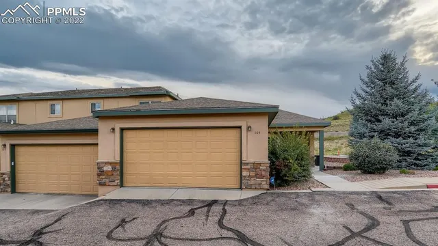 $453,000 | 5974 Eagle Hill Heights, Unit 104, Colorado Springs, CO 80919