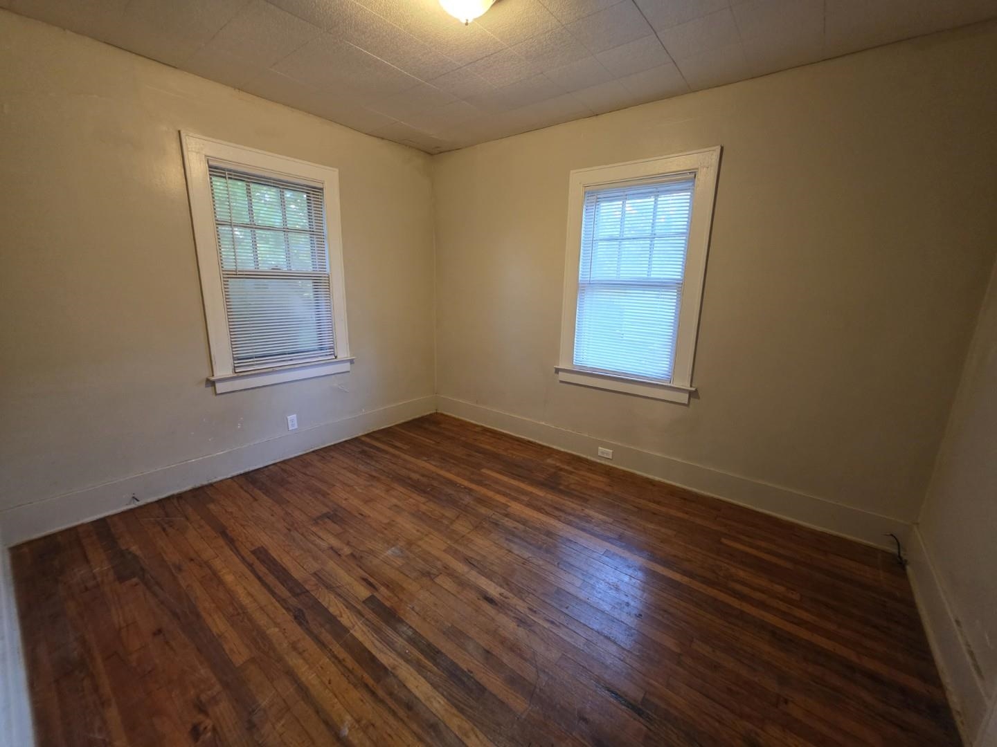 3232 Ruckle Street Saginaw, MI 48601 - Photo 18 of 40 Gallery Image 18