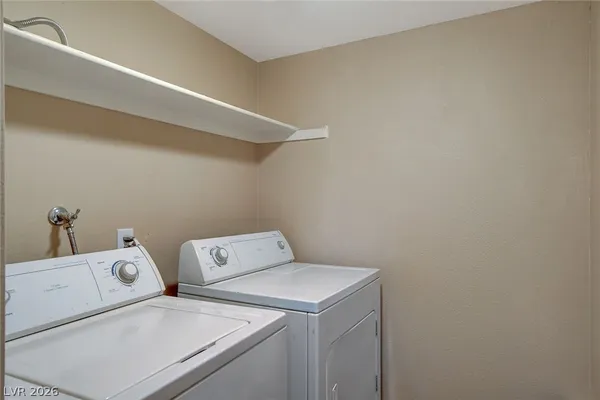 $2,400 | 2408 El Cortez Avenue, Las Vegas, NV 89102