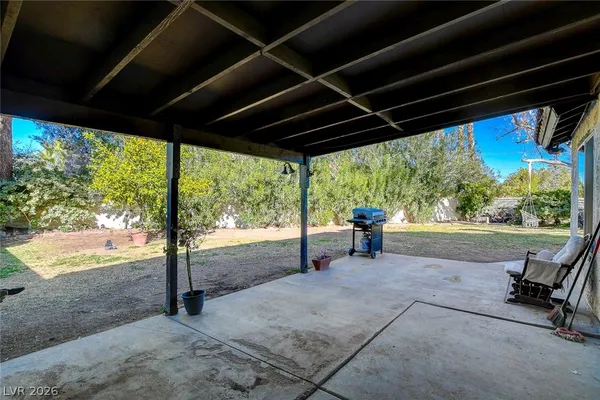 $2,400 | 2408 El Cortez Avenue, Las Vegas, NV 89102