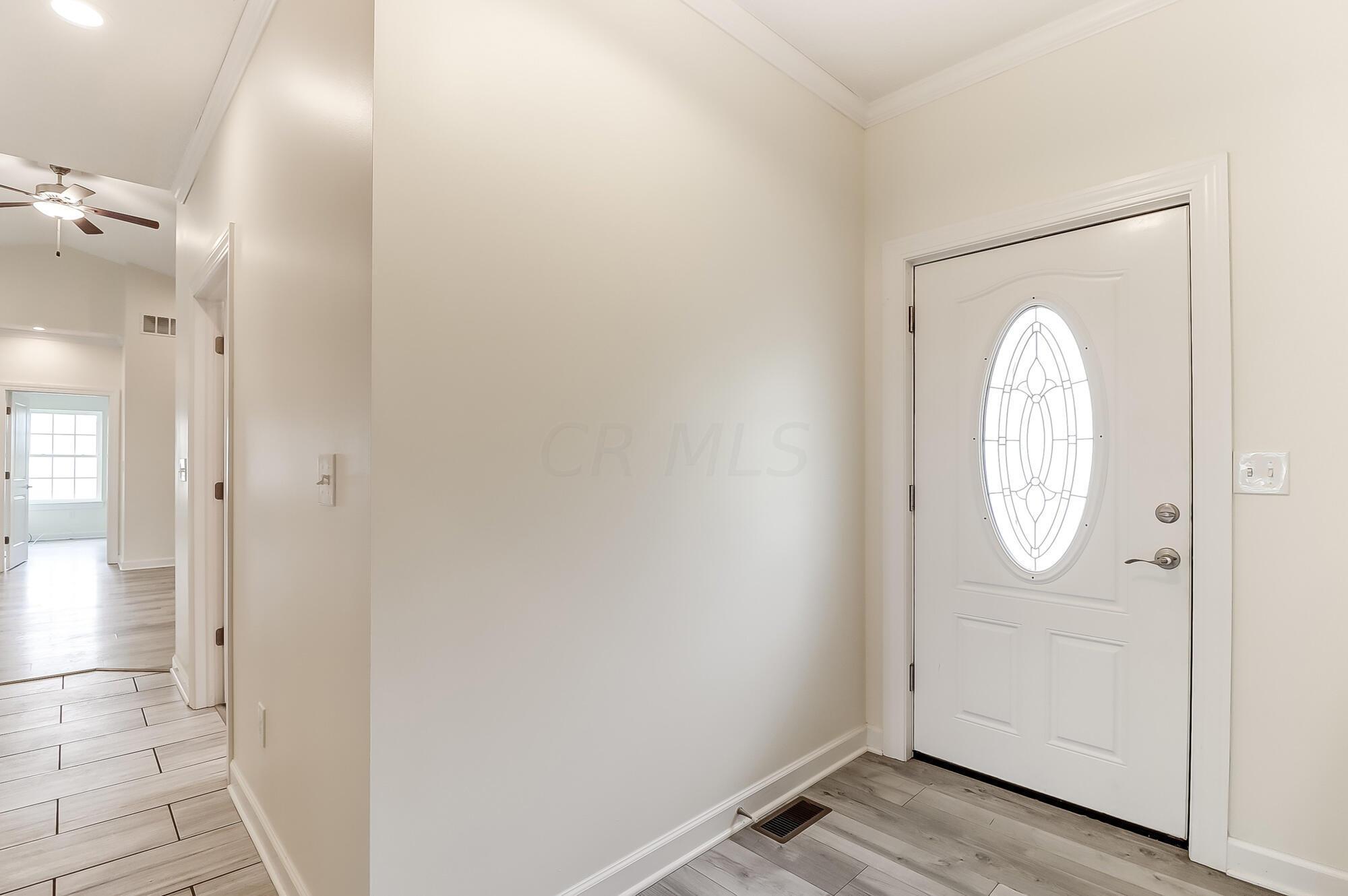 1434 Bickel Church Road Northeast Baltimore, OH 43105 - Photo 26 of 57 In-Law Suite, Foyer - 1434 Bickel Church Road NE, Baltimore, OH 43105
