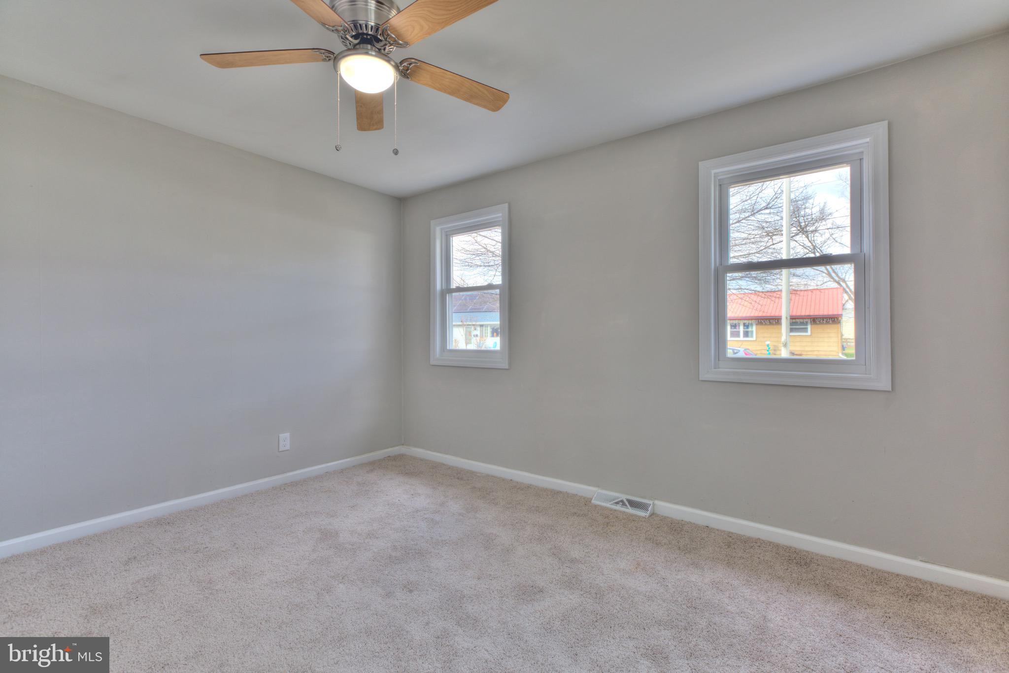 932 Rigg Road Burlington, NJ 08016 - Photo 15 of 25 Gallery Image 15