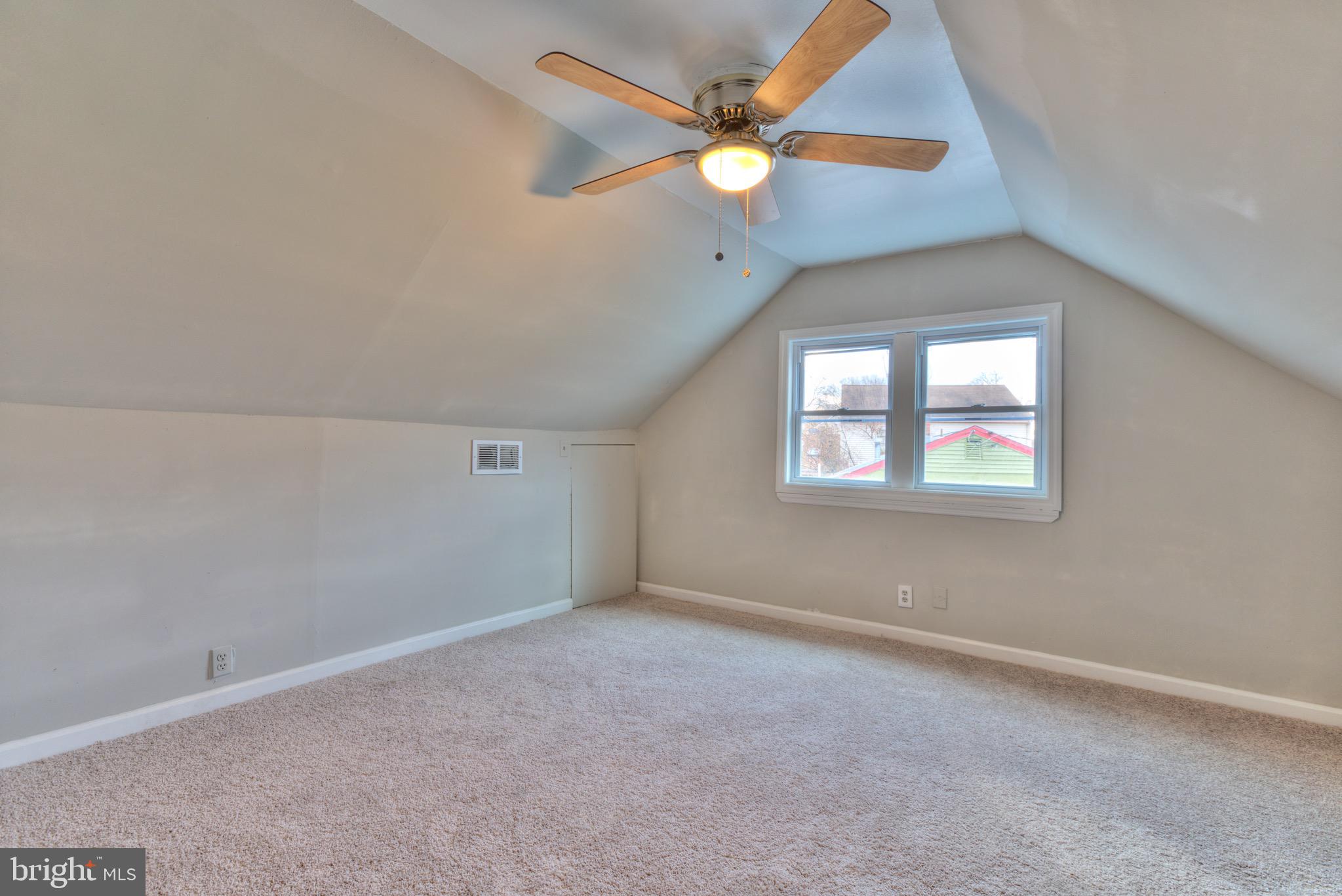 932 Rigg Road Burlington, NJ 08016 - Photo 21 of 25 Gallery Image 21