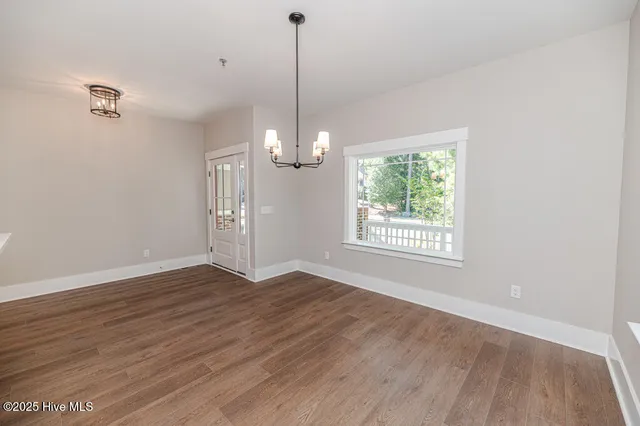 $589,000 | 121 Lamplighter Village Drive, Pinehurst, NC 28374