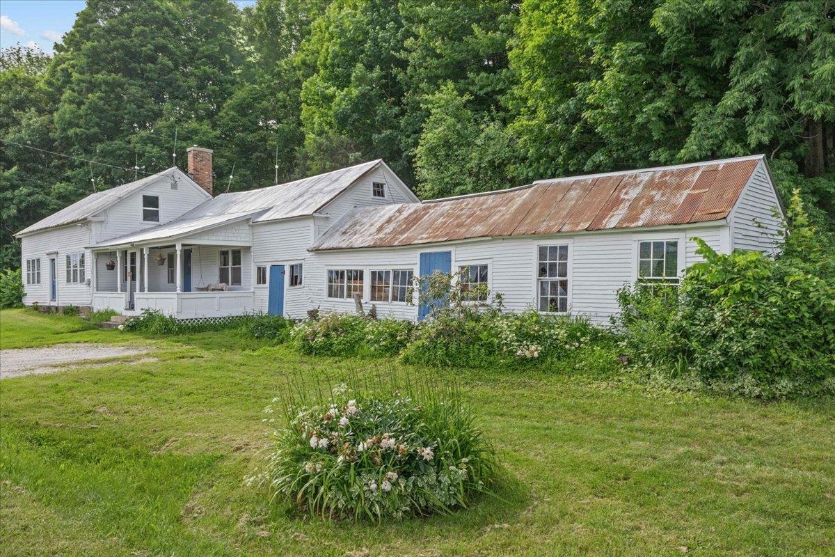 63 River Road Underhill, VT 05489 - Photo 37 of 41