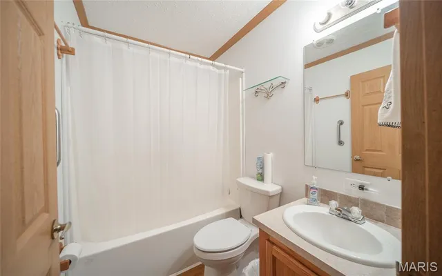 $245,000 | 88 State Highway 42, Dixon, MO 65459