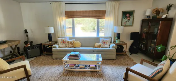 $459,000 | 2100 Lafitte Avenue, Ocean Springs, MS 39564