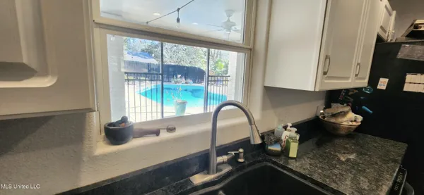 $459,000 | 2100 Lafitte Avenue, Ocean Springs, MS 39564