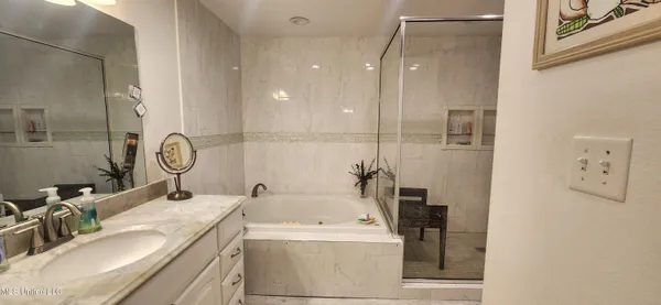 $459,000 | 2100 Lafitte Avenue, Ocean Springs, MS 39564