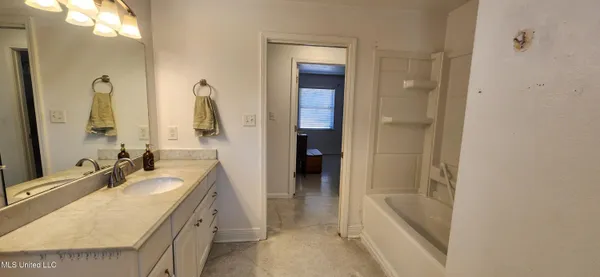 $459,000 | 2100 Lafitte Avenue, Ocean Springs, MS 39564