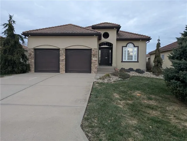 $435,000 | 1208 Southwest Neelie Lane, Lee's Summit, MO 64082