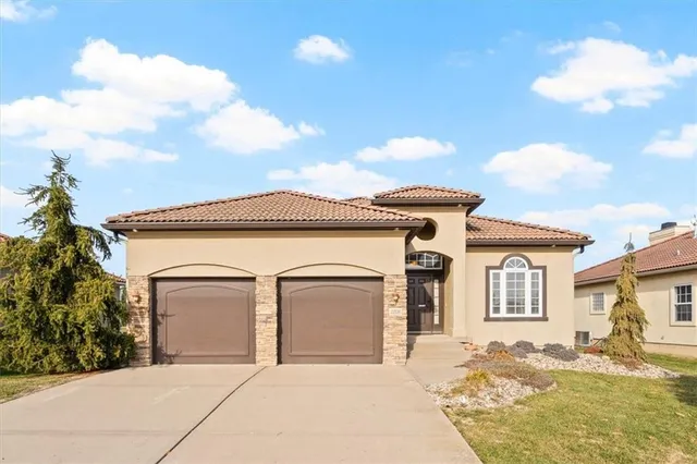 $435,000 | 1208 Southwest Neelie Lane, Lee's Summit, MO 64082