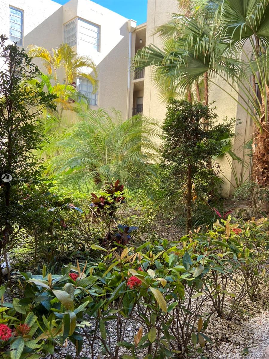 3100 Riverside Drive, Unit 108 Coral Springs, FL 33065 - Photo 3 of 38