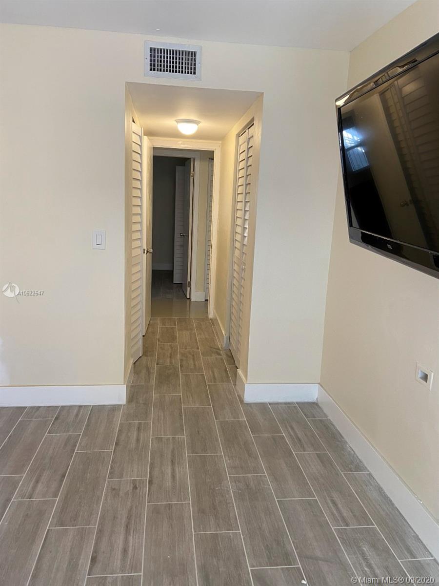3100 Riverside Drive, Unit 108 Coral Springs, FL 33065 - Photo 29 of 38