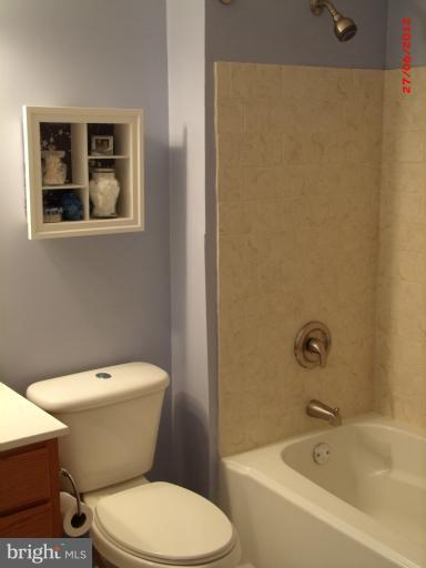 511 Nollmeyer Road Middle River, MD 21220 - Photo 2 of 20 Hall Bath