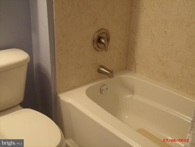511 Nollmeyer Road Middle River, MD 21220 - Photo 13 of 20 Hall Bath
