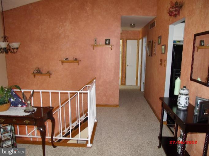 511 Nollmeyer Road Middle River, MD 21220 - Photo 8 of 20 Hallway