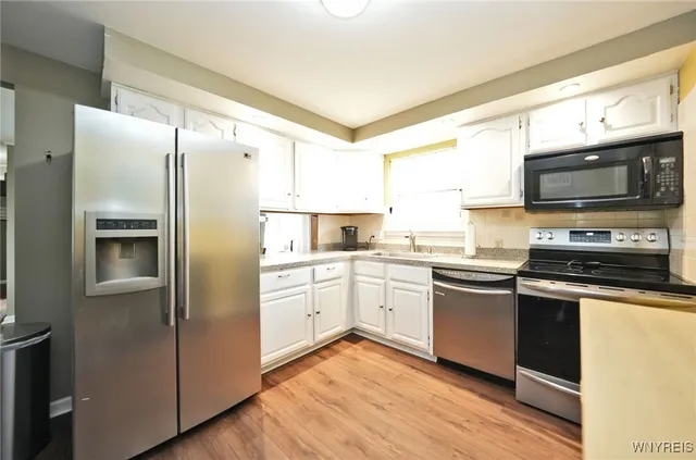 $169,500 | 59 Old Lyme Drive, Unit 3, Amherst, NY 14221