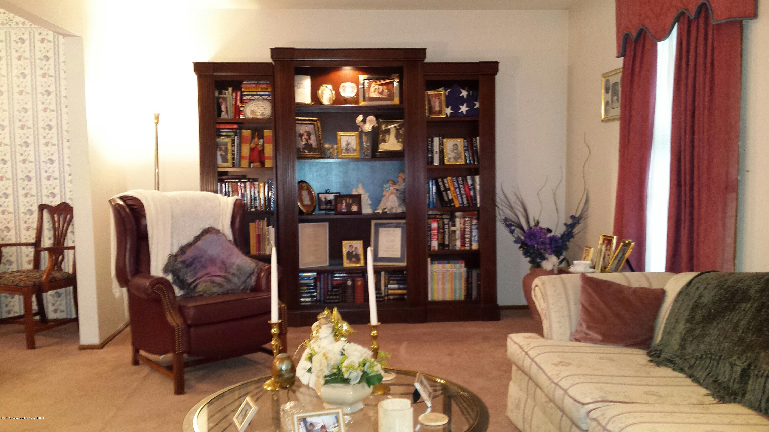 6 Spicy Pond Road Howell, NJ 07731 - Photo 3 of 16 Living rm