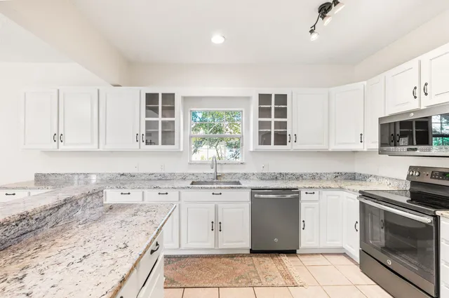 $3,400 | 5435 South 5th Street, St. Augustine, FL 32080