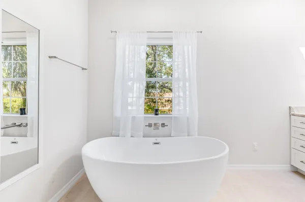 $3,400 | 5435 South 5th Street, St. Augustine, FL 32080