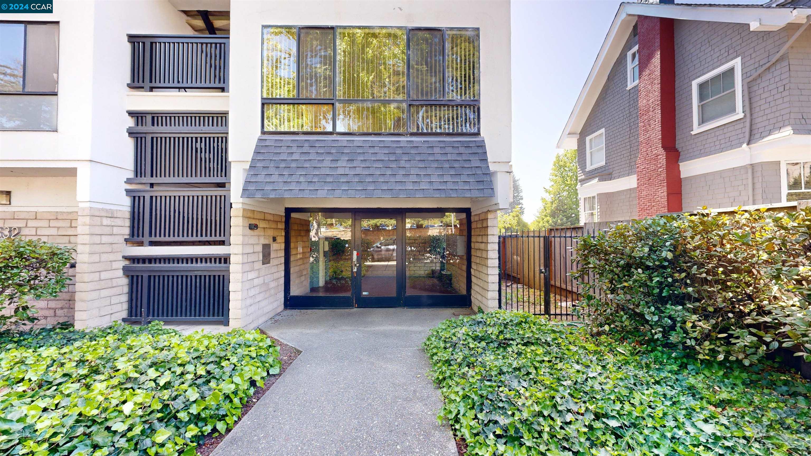 2632 Warring Street, Unit 2 Berkeley, CA 94704 - Photo 1 of 1