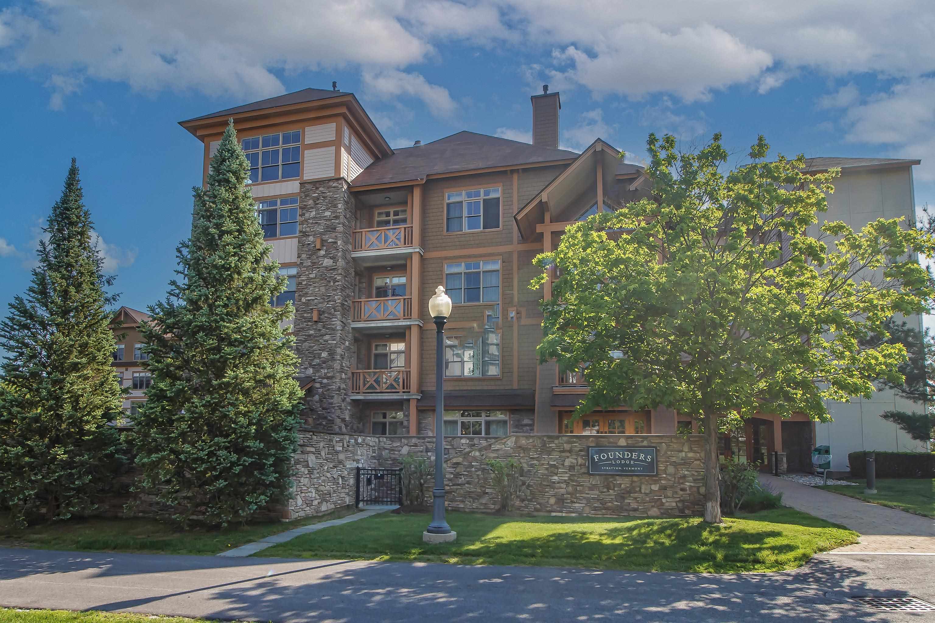 78 Middle Ridge Road, Unit 100 Stratton, VT 05155 - Photo 8 of 25