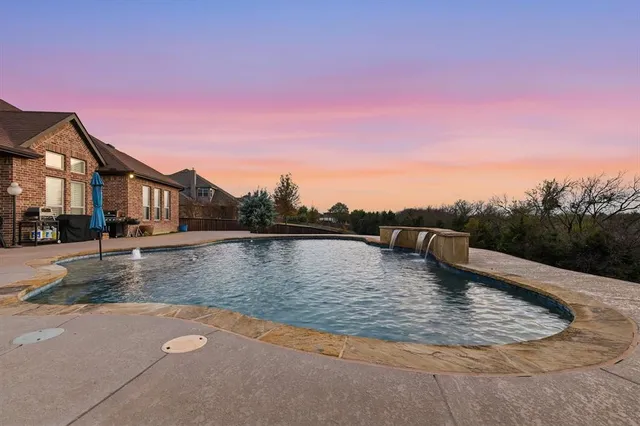 $735,000 | 168 Denali Way, Waxahachie, TX 75167