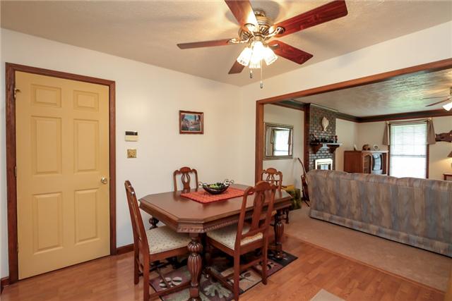 4024 New Chapel Road Springfield, TN 37172 - Photo 7 of 20 Formal or informal dinning room open to living area