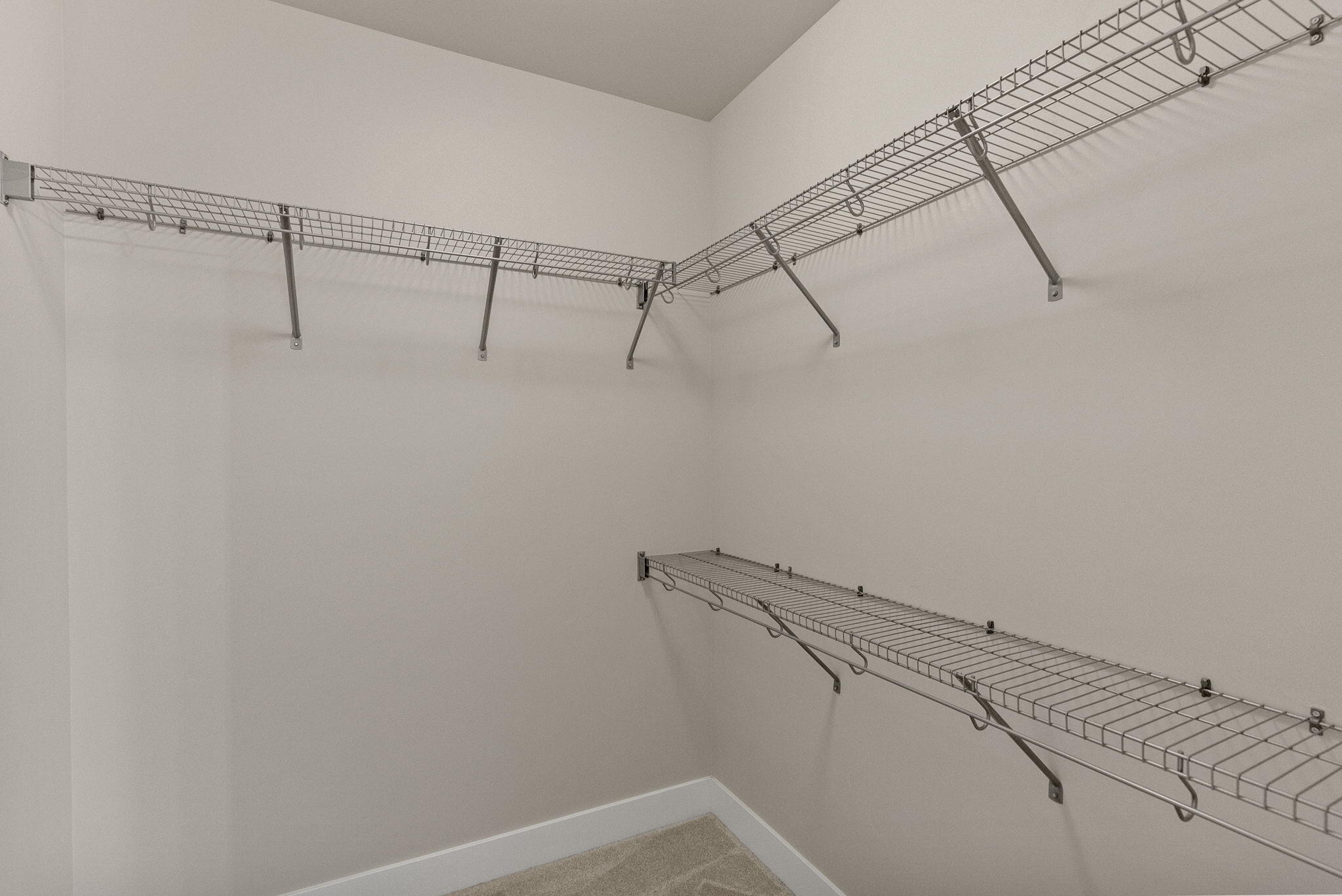 3859 Northeast Oakside Loop Bend, OR 97701 - Photo 19 of 51 Spacious Walk-in Closet