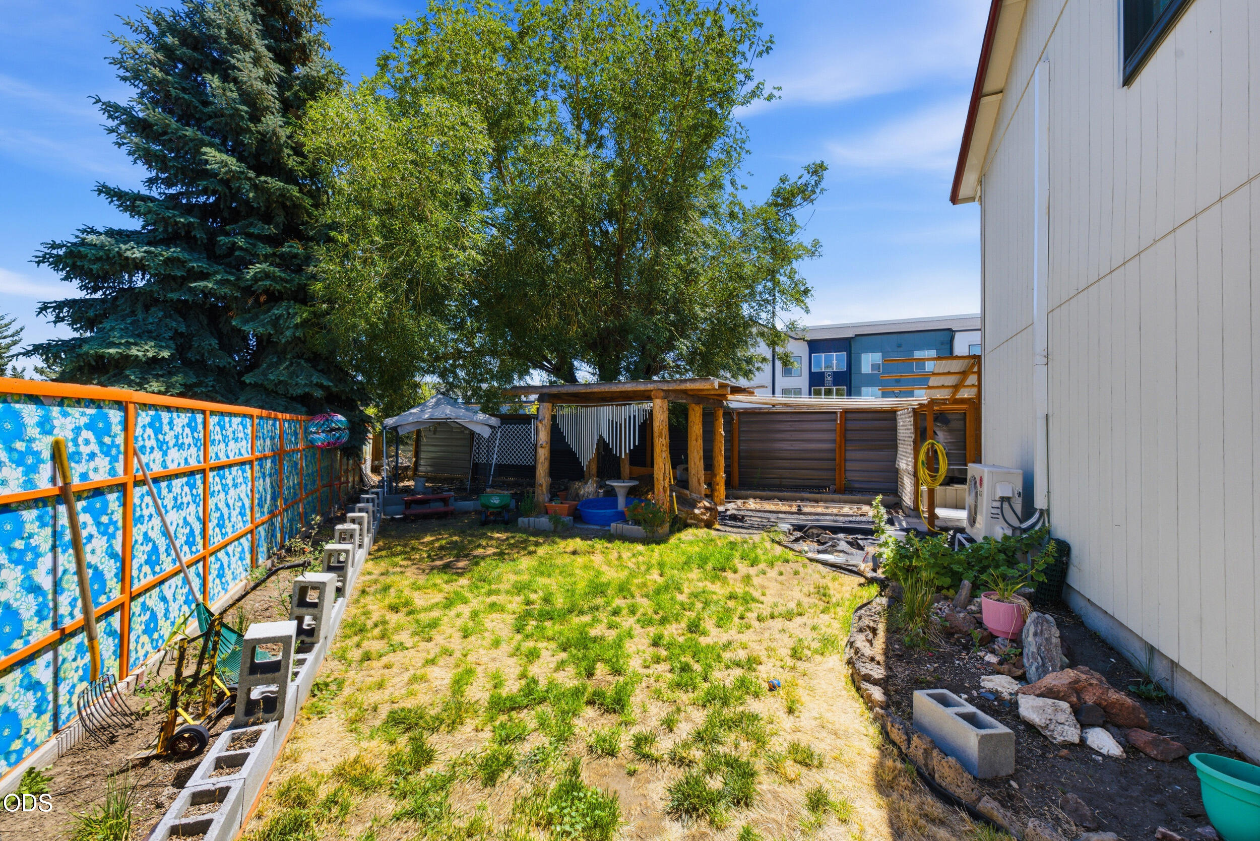 2346 Southwest 20th Court Redmond, OR 97756 - Photo 33 of 41