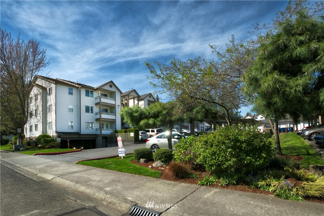 10824 Southeast 170th Street, Unit A102 Renton, WA 98055 - Photo 16 of 16 Gallery Image 16