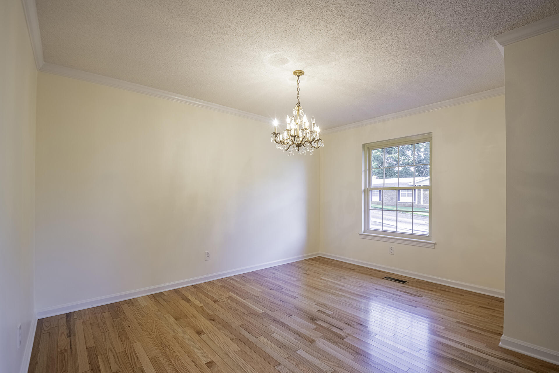 5805 North Park Road Hixson, TN 37343 - Photo 5 of 44 KHP05