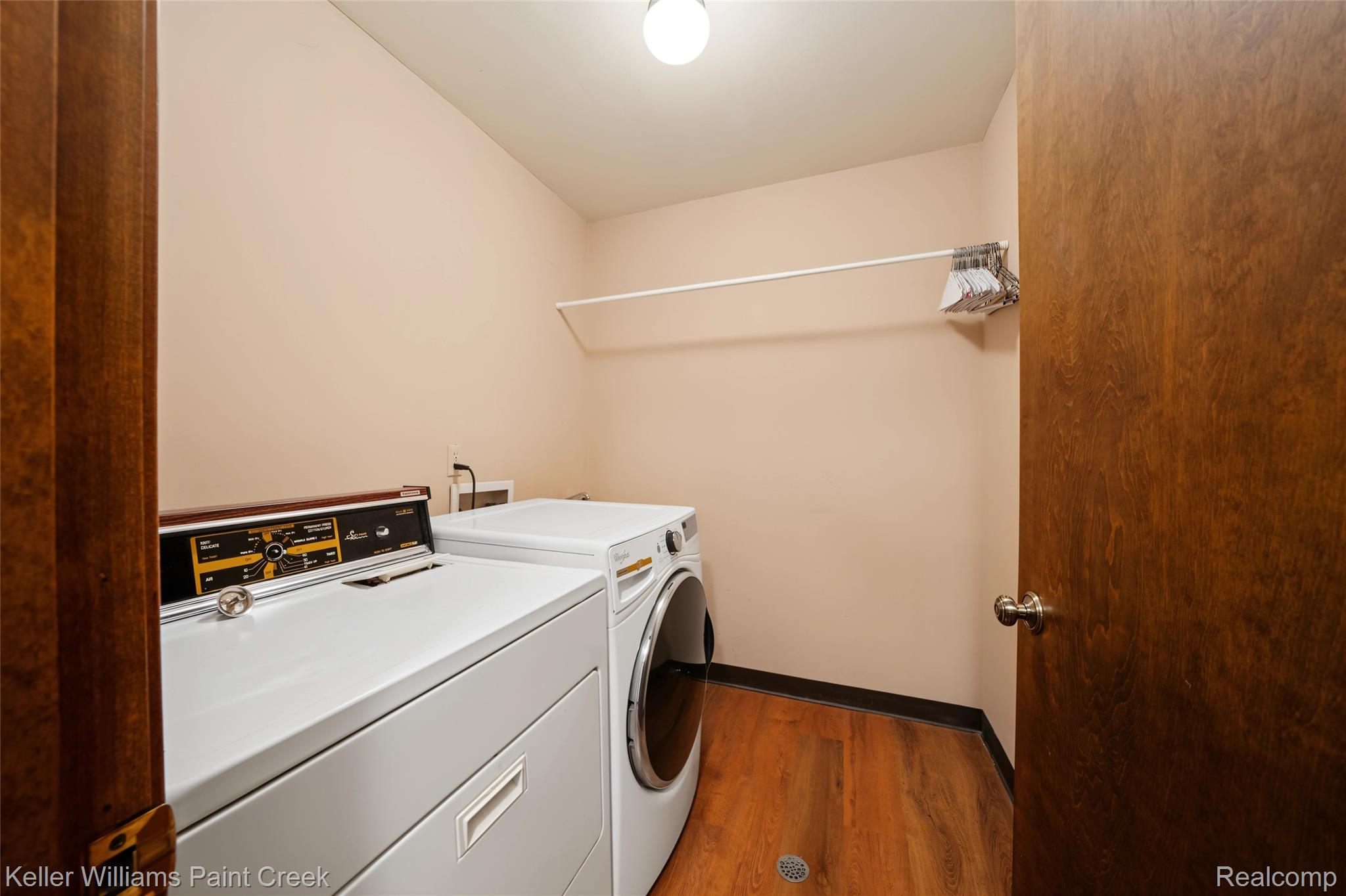 1077 Maple Leaf Drive Rochester, MI 48309 - Photo 29 of 60 1077 Maple Leaf Dr RHills HDR-80.jpeg