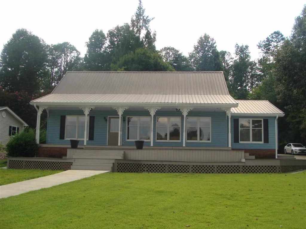343 Jumping Branch Road Tamassee, SC 29686 - Photo 1 of 31 Gallery Image 1