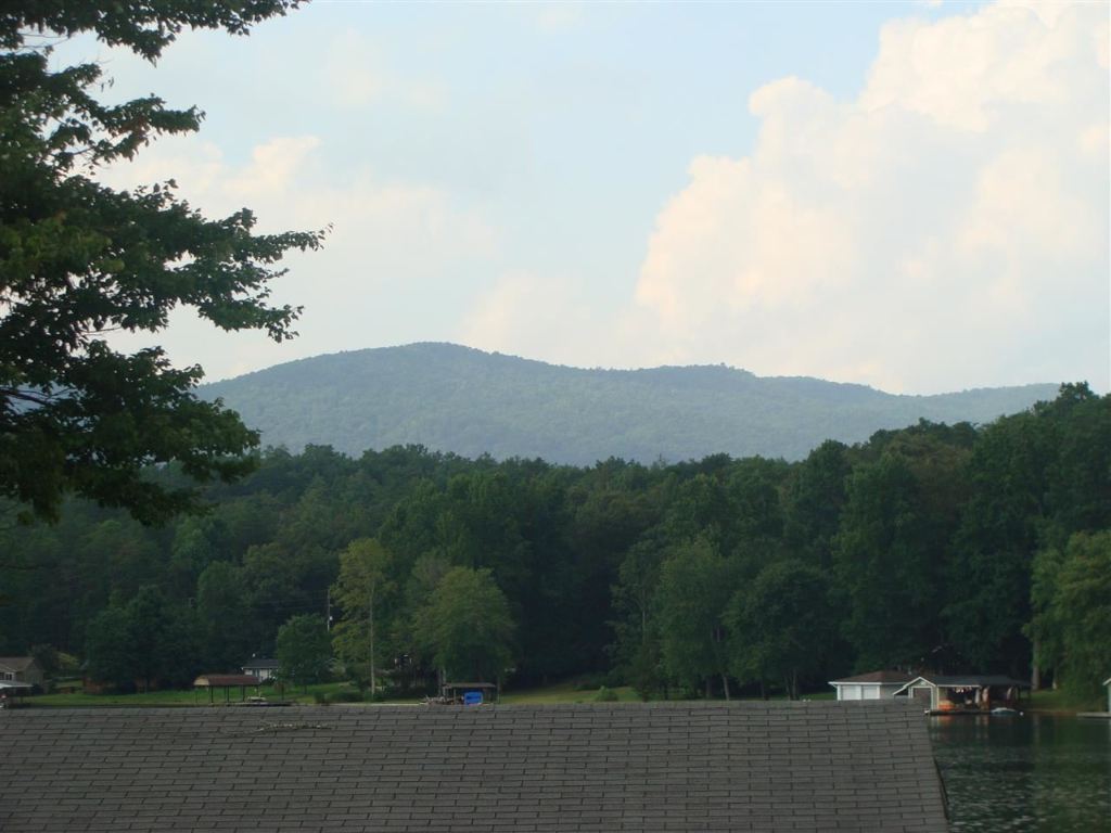 343 Jumping Branch Road Tamassee, SC 29686 - Photo 30 of 31 Gallery Image 30