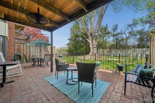 $249,900 | 16 Conway Cove Drive, Chesterfield, MO 63017