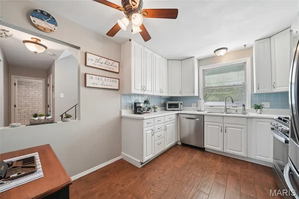 $249,900 | 16 Conway Cove Drive, Chesterfield, MO 63017