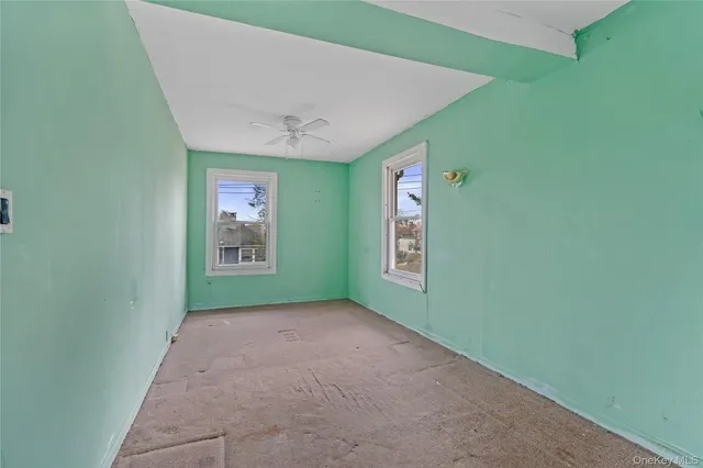 a picture of a bathroom