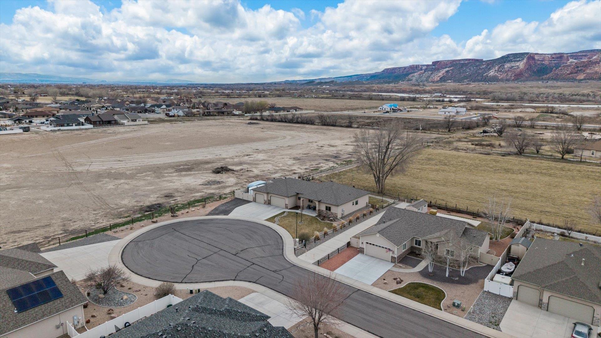 686 Beech Avenue Fruita, CO 81521 - Photo 6 of 33 a view of a terrace with sky view