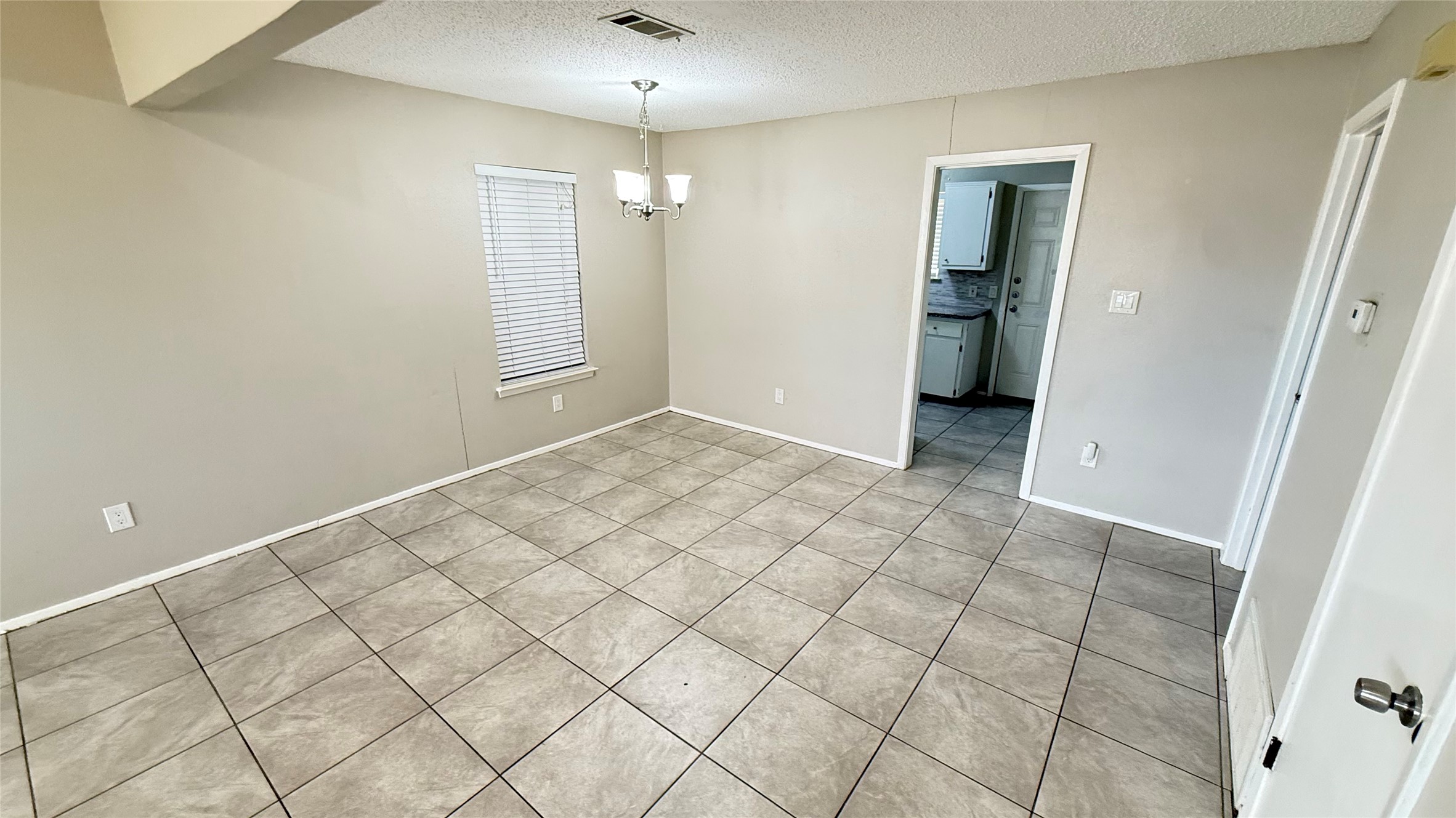 107 Owen Circle Georgetown, TX 78626 - Photo 6 of 13