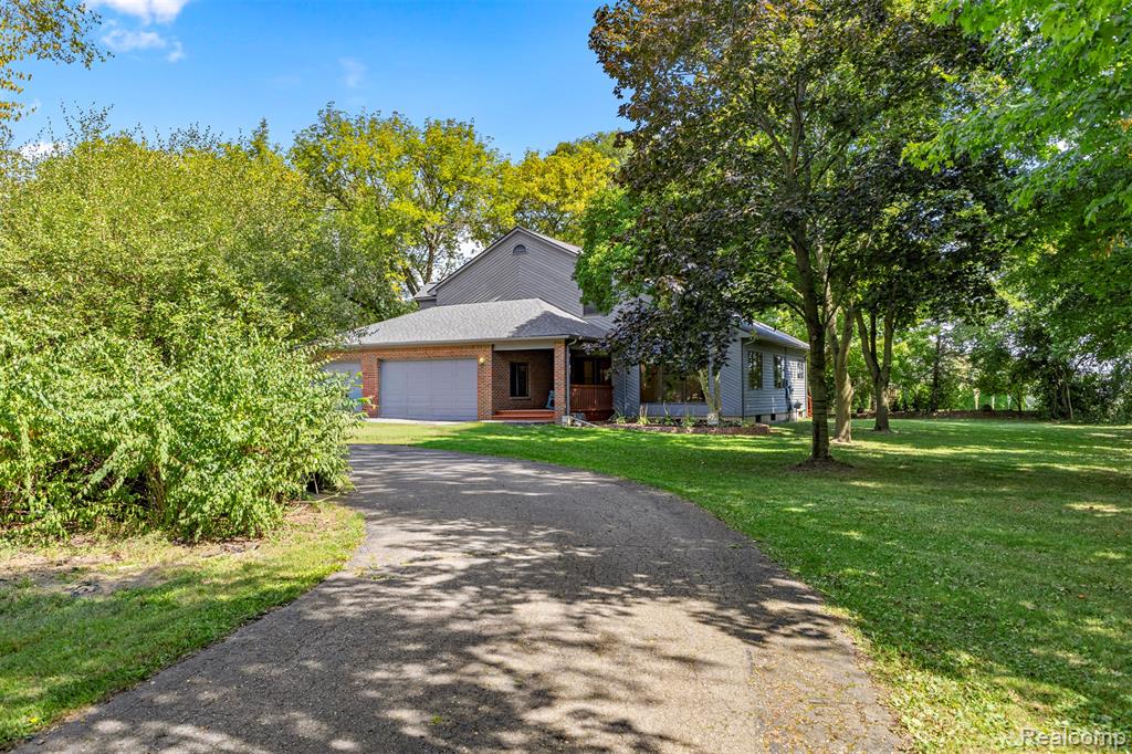 18990 Beck Road Northville, MI 48168 - Photo 50 of 60
