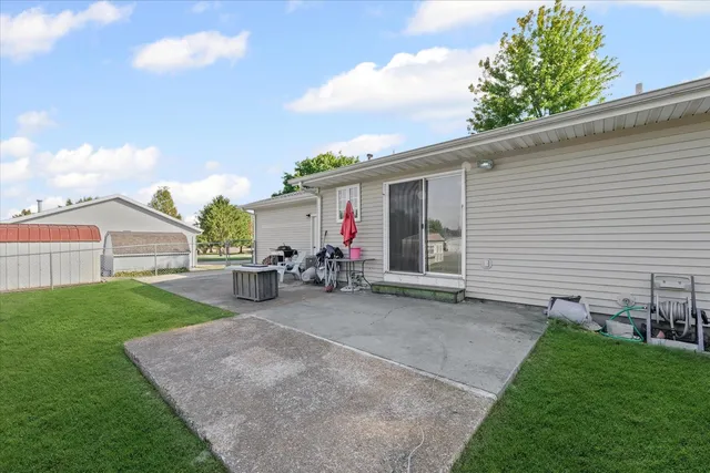 $219,900 | 608 Ridge Road, Philo, IL 61864